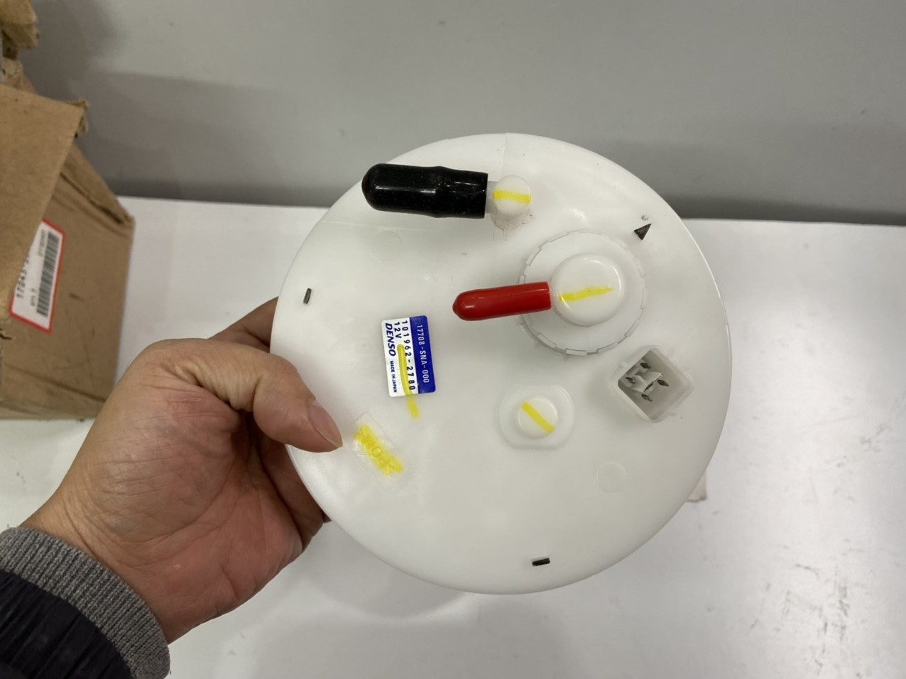 Cụm bơm nhiên liệu xe Honda CIVIC 2007